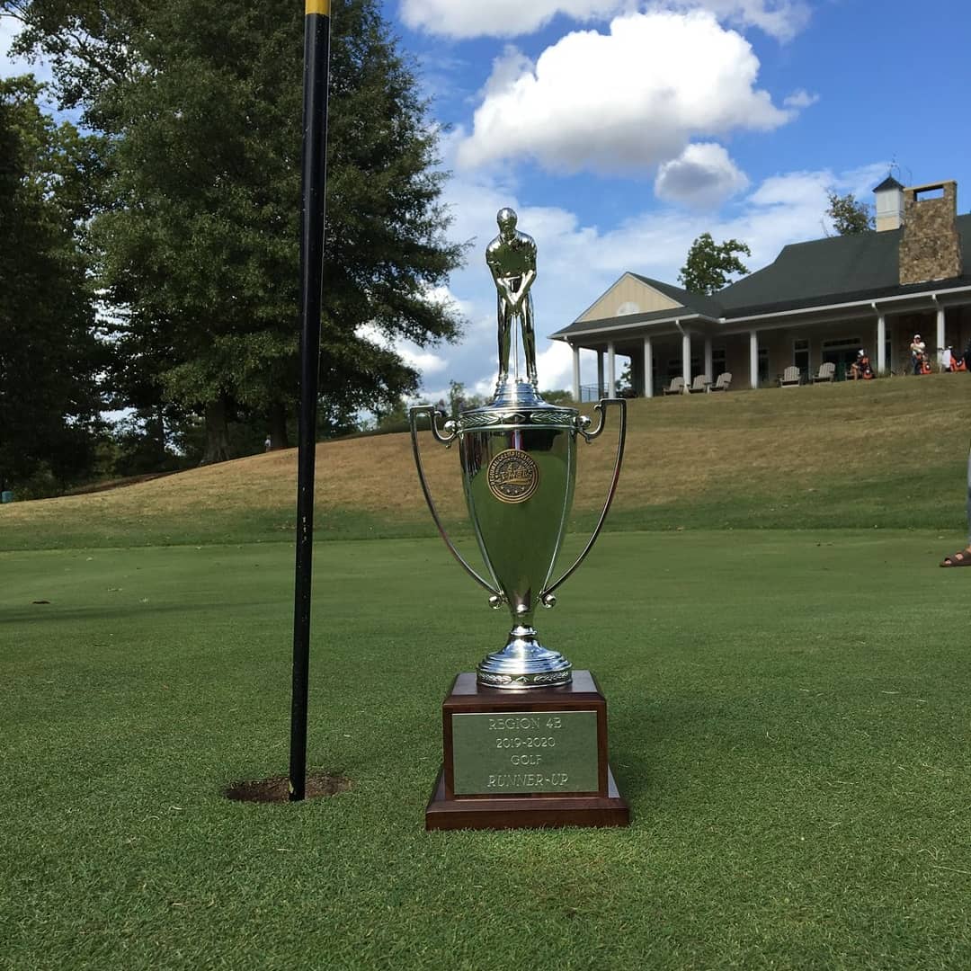 PatriotsPhhs's tweet image. State Bound! Out varsity golf team qualifies for state competition! Good luck to all golfers! #PHamily #uniPHied