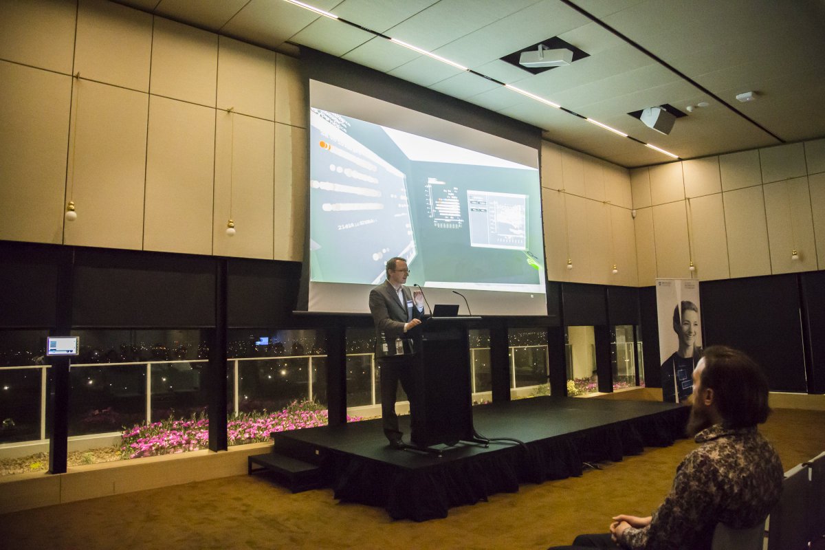 MonashInfotech's tweet image. This time last week, @immersivecola Professor Tim Dwyer, gave his inaugural #Professorial lecture on his career achievements over the last 15 years on #NetworkVisualisation and #ImmersiveAnalytics, as well as his vision for the future. Congratulations Tim! #MonashInfoTech