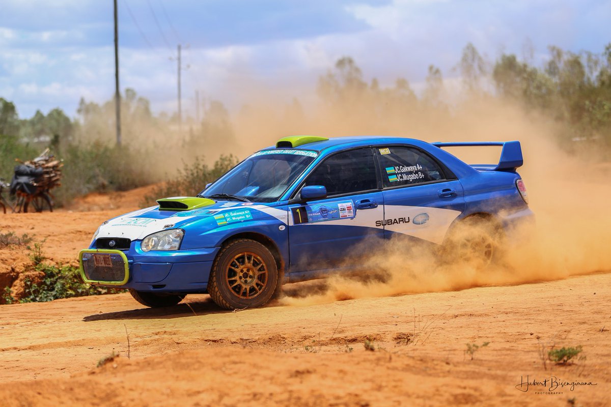 Cliks of Rwanda Mountain Gorilla 2019
#visitrwanda_now #RwOT