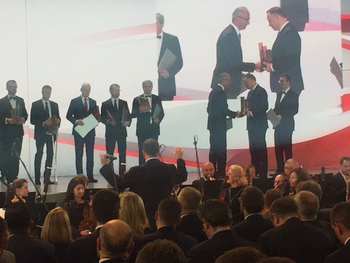 NCBR_pl's tweet photo. Nagrody Gospodarcze @prezydentpl wręczone.Gratulujemy zwycięzcom, zwłaszcza #OlimpLabs #Marco @WarsawGenomics i #MedicalInventi @Kongres590 https://t.co/zhD9gxrTfN