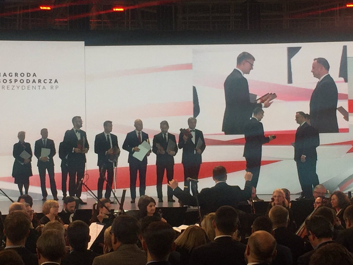 NCBR_pl's tweet photo. Nagrody Gospodarcze @prezydentpl wręczone.Gratulujemy zwycięzcom, zwłaszcza #OlimpLabs #Marco @WarsawGenomics i #MedicalInventi @Kongres590 https://t.co/zhD9gxrTfN