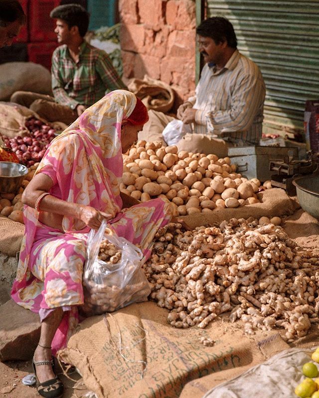 I can’t wait to get back to India again. I’m hoping it won’t be too long. I miss it!
•
#awesomeearth #whyweadventure #holdthemoments #worldcaptures #liveforthestory #eyeson #natgeoyourshot #camp4pix #welivetoexplore #everydayeverywhere #lonelyplanet … ift.tt/2OsfiP2