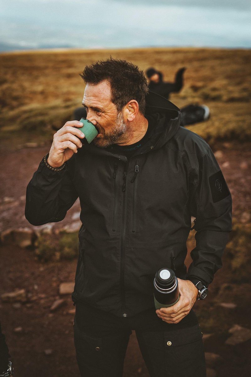jason_carl_fox's tweet photo. The best decisions are made with a cup of tea โ https://t.co/wizFnox6mz