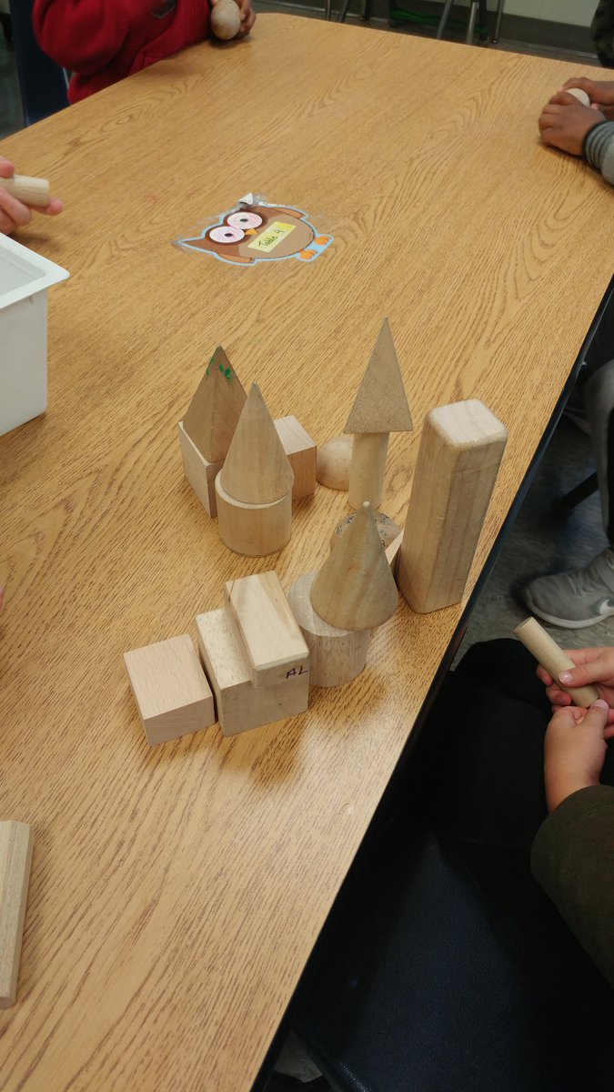 JessopJS's tweet image. Exploration time today! Sorting with stickers, describing animal habitats, building with 3D solids, and making snap cube towers