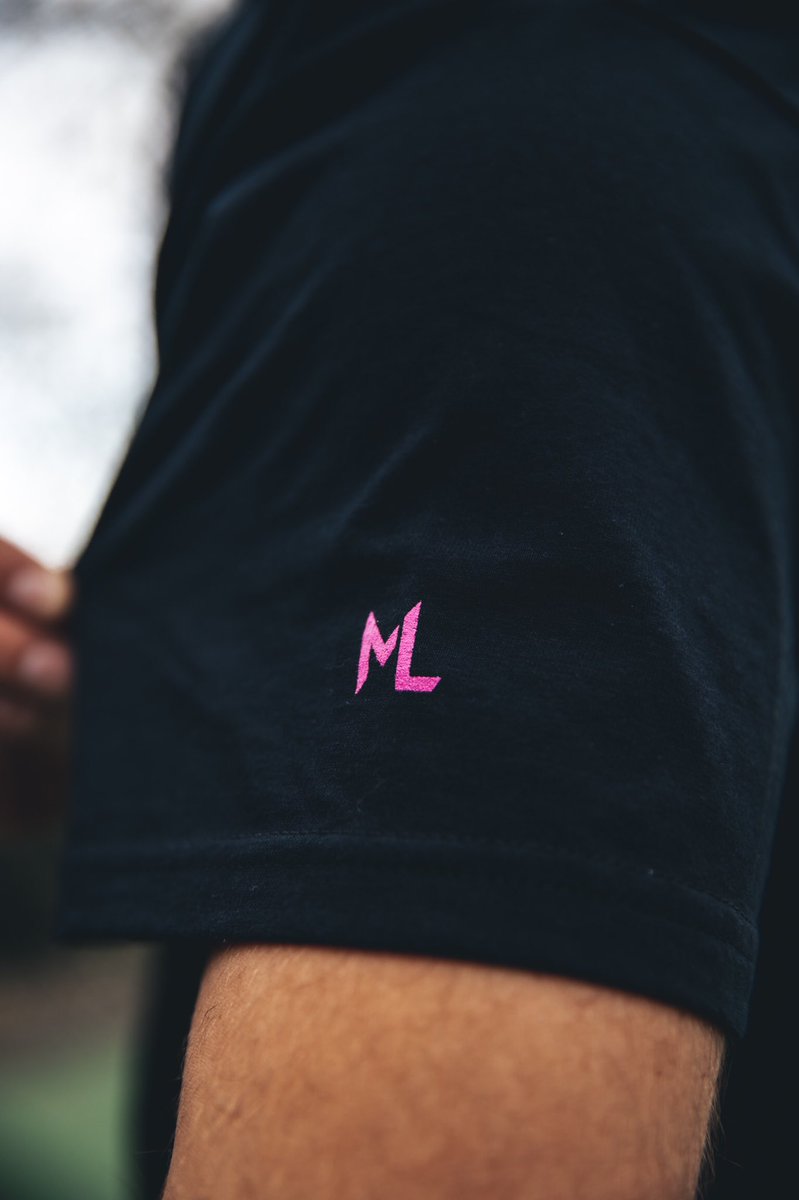 MLBrand_0's tweet photo. Miami Tee drops Wednesday! 🌴 https://t.co/egBAEsuaXv