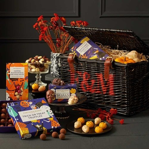 theweekendpages's tweet photo. #WIN! 3 lucky winners to win this Wicked Wicker #Halloween Hamper. To enter FOLLOW ALL STEPS BELOW. 

1. RT AND TAG A FRIEND. 
2. MUST BE FOLLOWING US HERE AND ON INSTAGRAM https://t.co/QGRxjBhnhJ
3. ENTER YOUR EMAIL HERE AS WE INFORM WINNER VIA EMAIL. https://t.co/de2yZt8qg5 https://t.co/gCuAas6DsT