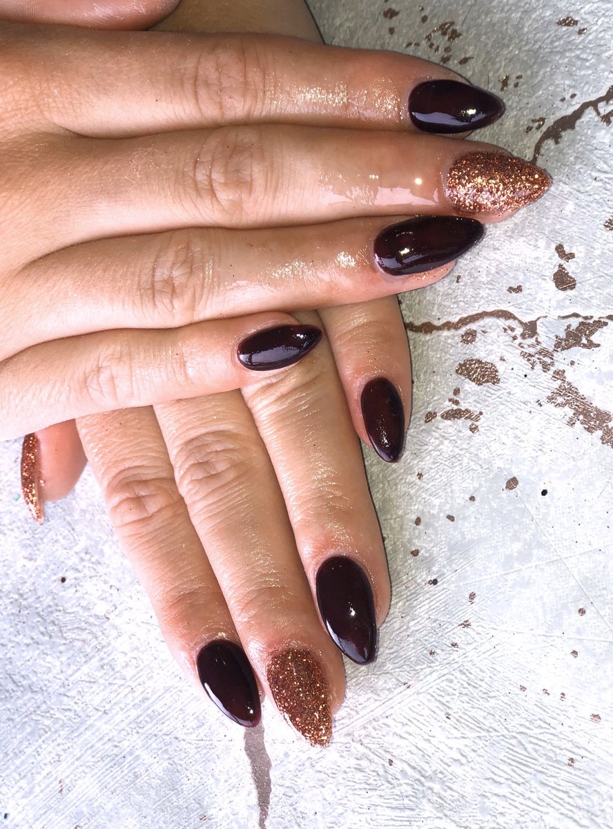 SamThomasx's tweet photo. @NSIUK acrylic nails with @Gelish gel polish π
#nsi #gelish #nails #nailtech #nailsliverpool https://t.co/Kh5x1h91o7