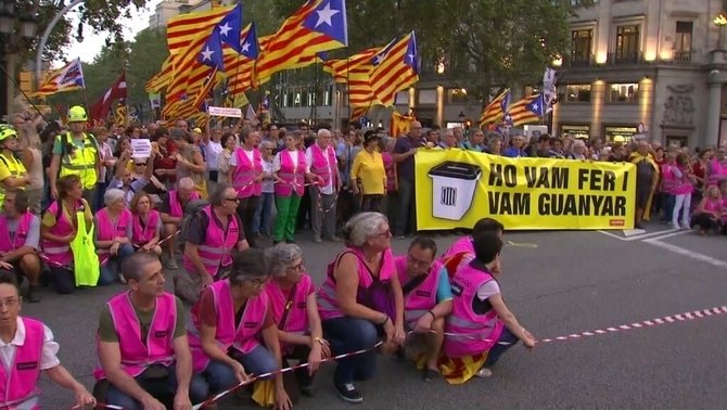 Els CDRs se sumen a les marxes de tres dies que caminaran per Catalunya com a resposta a la sentència del judici del procés bit.ly/2OsmKtw