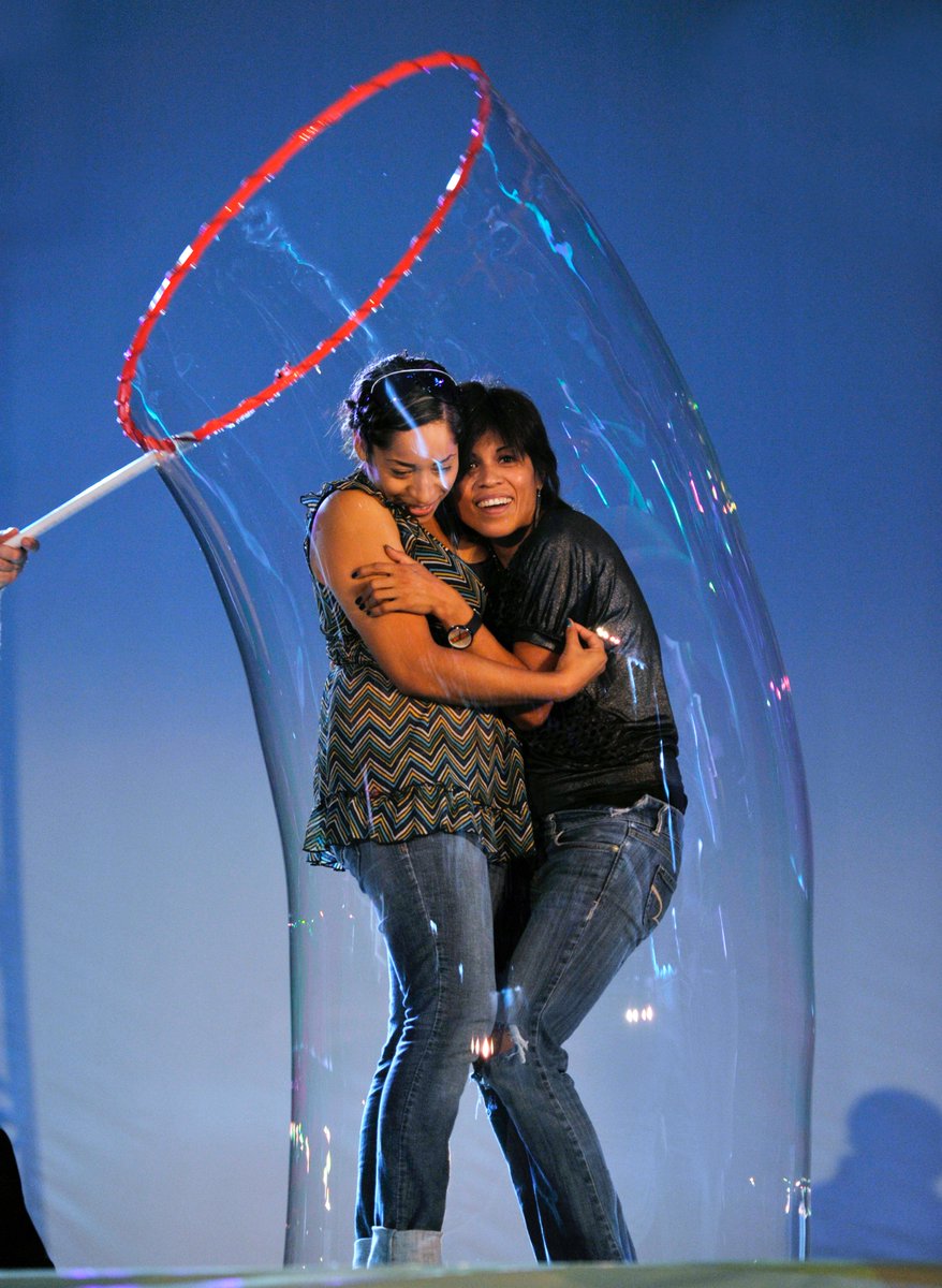 Mondays are for making weekend plans. Lots happening this weekend at LUMBERYARD for your body and your soul!

Shadows and Light, Jeff Boyer’s Big Bubble Bonanza, and a Day of Fitness! More info at lumberyard.org