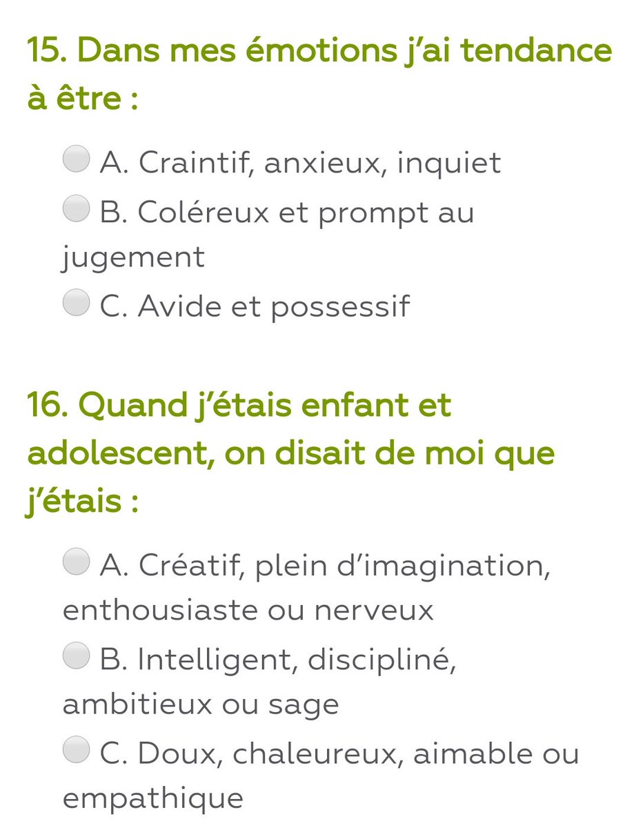 Bonsoir  @lemondefr  @decodeurs  @pixelsfr... je ne sais même pas si j'ai besoin de vous parler de cette nouvelle pub que vous diffusez... allez... sachez juste qu'il y a une vente à la fin !