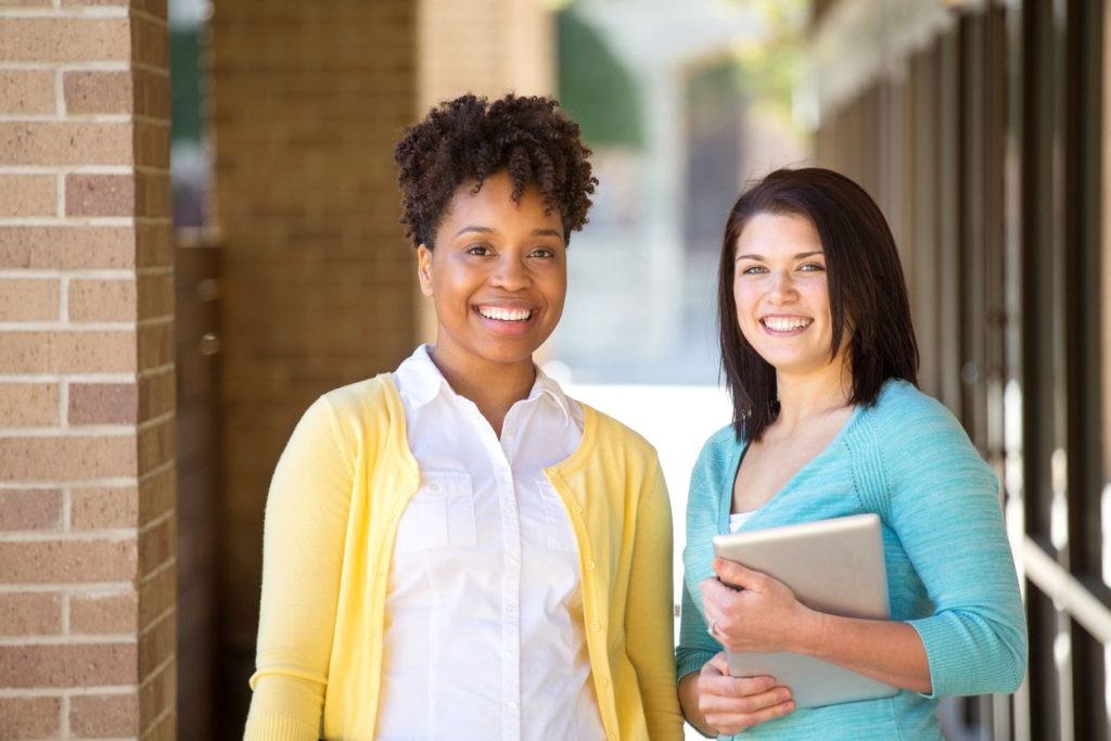 Parent teacher conference season is upon us. This is a great time to share a little more about your child. bettefetter.com/invite-the-tea…