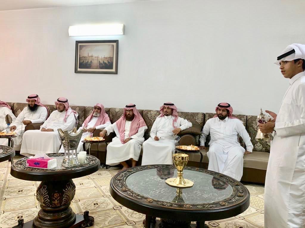 مركز النشاط بالروضة tweet media