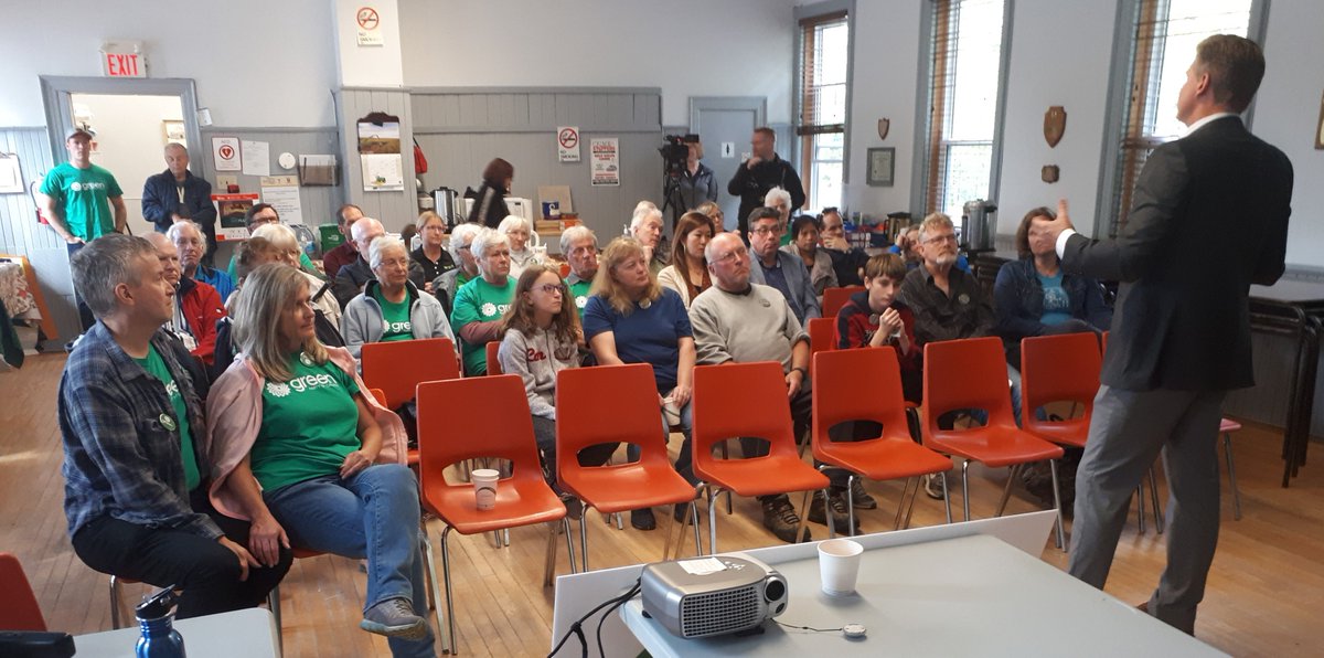 Rallying the troops in Edgar. We are looking to Oro-Medonte to realize we want to keep this place green and the water protected. Contact me with questions 705 220-5410