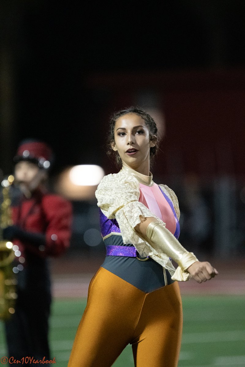 cen10yearbook's tweet photo. Cen10yearbook keeping up with what is happening @Cen10Huskies @Cen10Football @centennialhma @Cen10Cheer_Song @Cen10HuskyFB @cen10_asb https://t.co/TNAbd5Xs3D