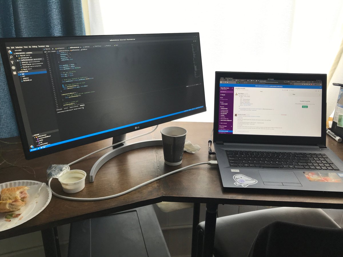 DemandGenDan's tweet photo. Congrats to team from the current Java+Android cohort @DeepDiveCoding for winning this year's #ddcodeathon! DA and Friends team took 2nd and Team UNM took third. Looking forward to seeing more companies and developers get involved next year! More collaborative events please! :) https://t.co/r2z9atakyM