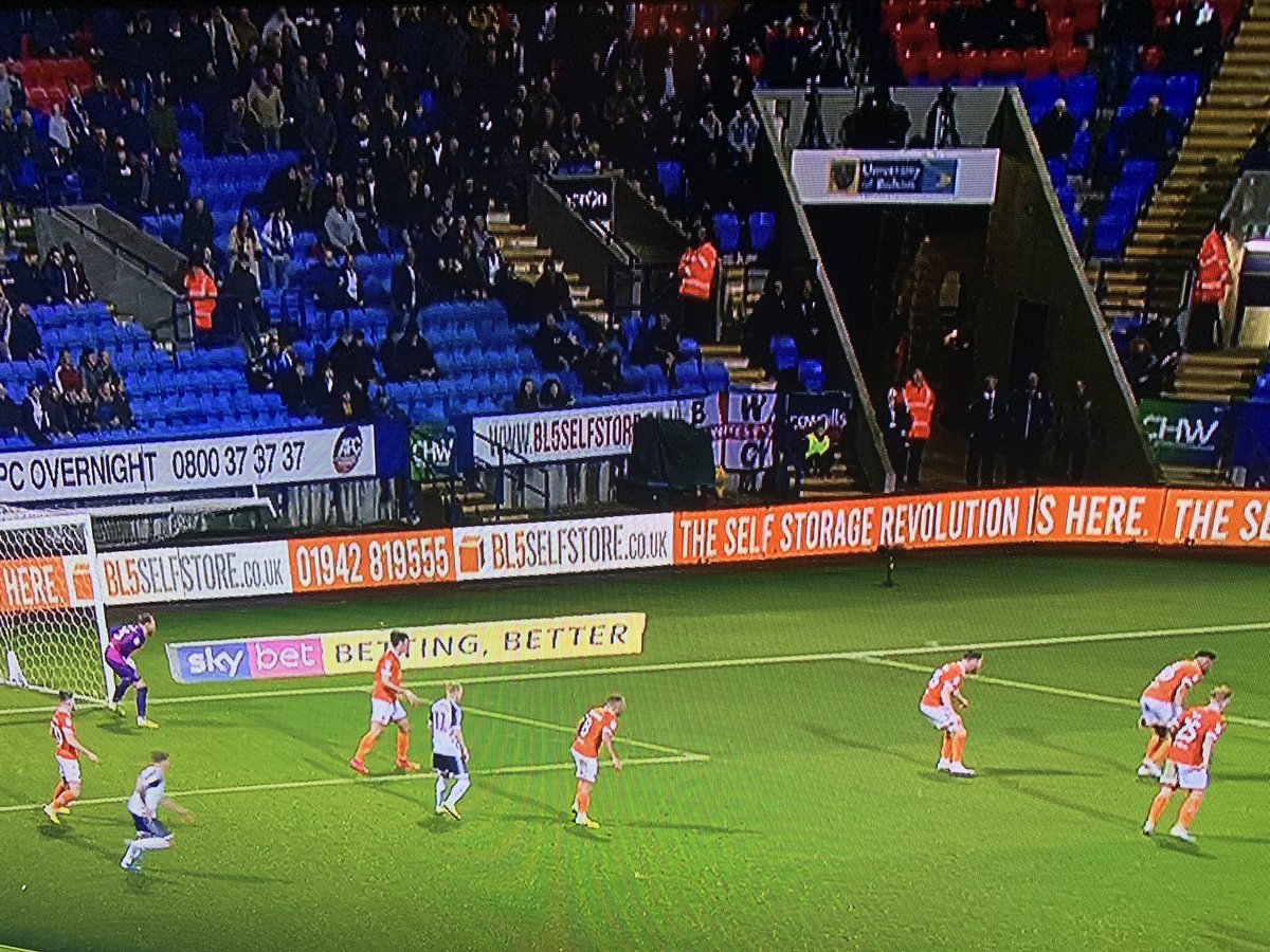 BL5SelfStoreLTD's tweet photo. #BWFC https://t.co/8sGXMQE40w