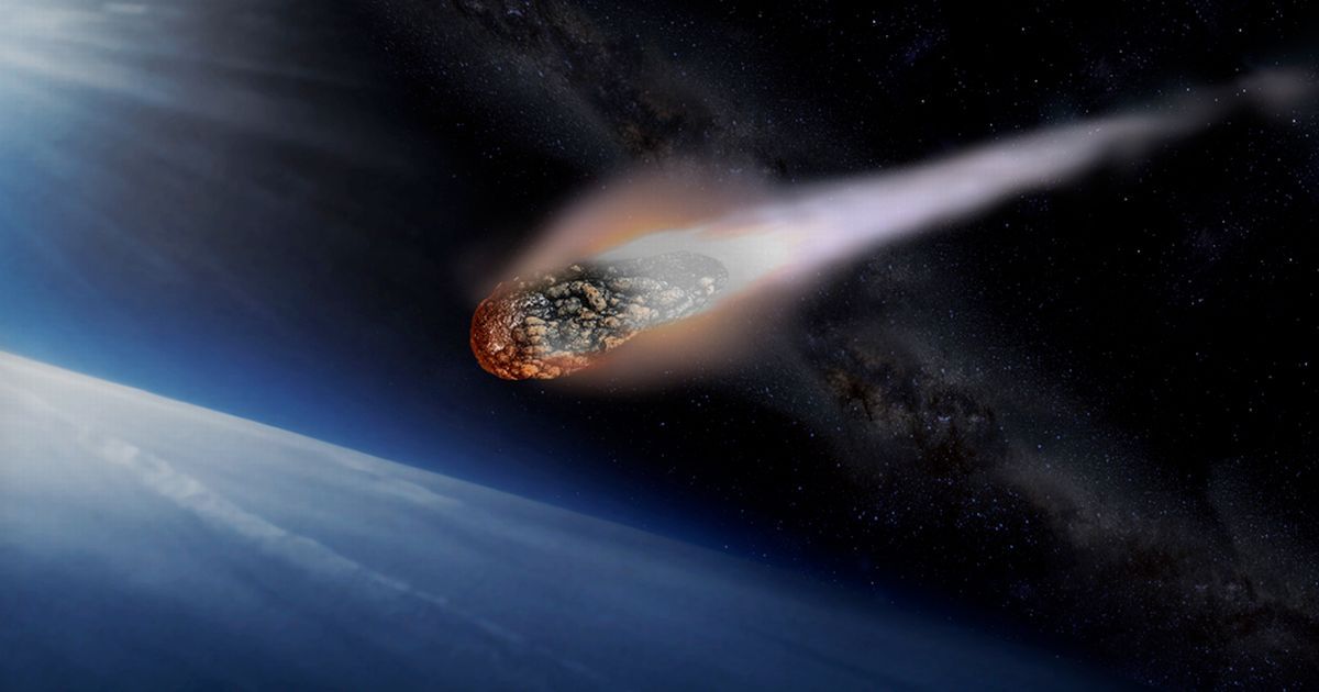 rtehrani's tweet photo. #Quadrupledecker
Known as 2019 TW1, the asteroid is estimated to be up to 16 metres (52ft) wide, and is travelling at roughly 26,000 mph relative to the Earth.
52-foot asteroid to zip past Earth tomorrow - and NASA almost missed it https://t.co/SmY4V6vNtZ https://t.co/7JfFibbI8Q