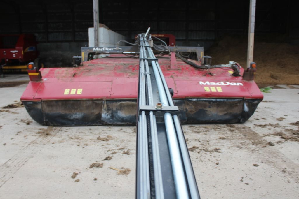 AgVisors's tweet photo. ONLINE ONLY AUCTION
Feedlot Retirement Equipment Auction
Bidding Ends: October 31

Over 70 lots! Tractors, Loaders, Hay &amp; Forage Equipment, Cattle Equip, Trailers, Attachments &amp; more. Don't miss out on. Visit https://t.co/10kIL5s0VK for more lots and to bid.

Jordan: 605-809-5552 https://t.co/uuTSdhdno0