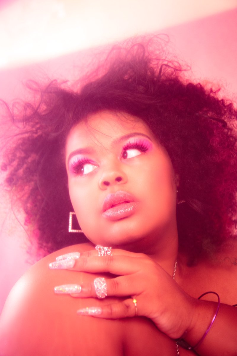 inaribriana's tweet image. Kirsten (@MemoirsofKiki) for HAVE (@thisishave) - shot x me! (@inaribriana)