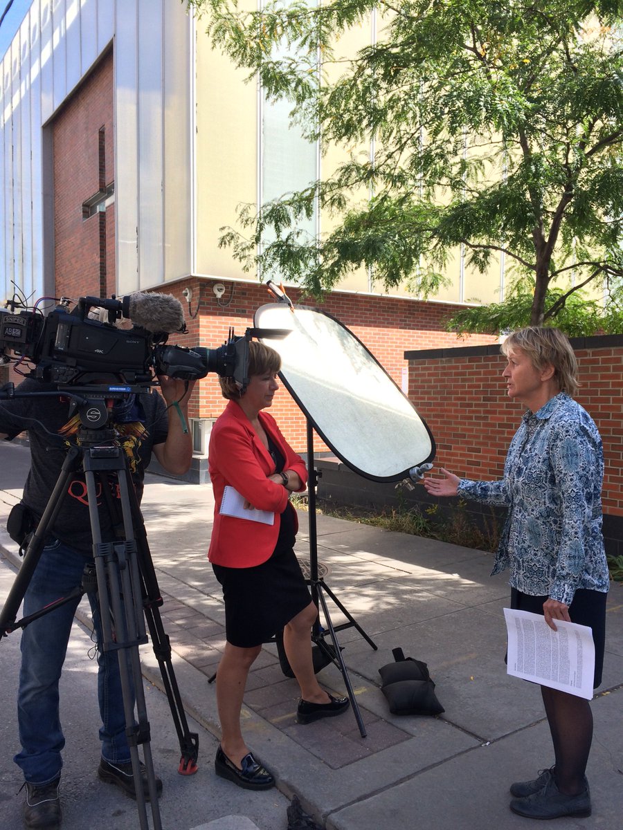 Homes_First's tweet photo. Catch our CEO Patricia Mueller tonight on CTV News, talking about how housing first principles really do help keep people off the streets and out of shelters #everyoneneedsahome https://t.co/eG2rVMMzvS