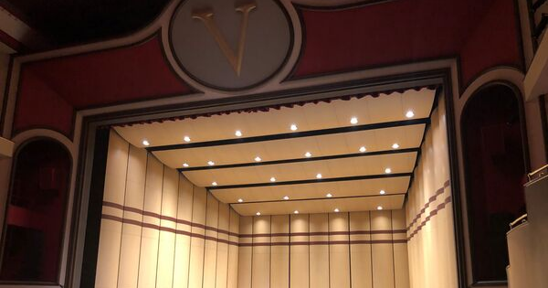 toledosymphony's tweet photo. "The new shell provides a beautifully blended range of sound & sense of presence. Particularly, the ringing quality of the higher frequencies is nothing short of astonishing.โ
Hear the new acoustic shell at @ToledoValentine this Saturday at #TheThreeBs!
https://t.co/tknbbR1g7E https://t.co/NfnyL1z7kr
