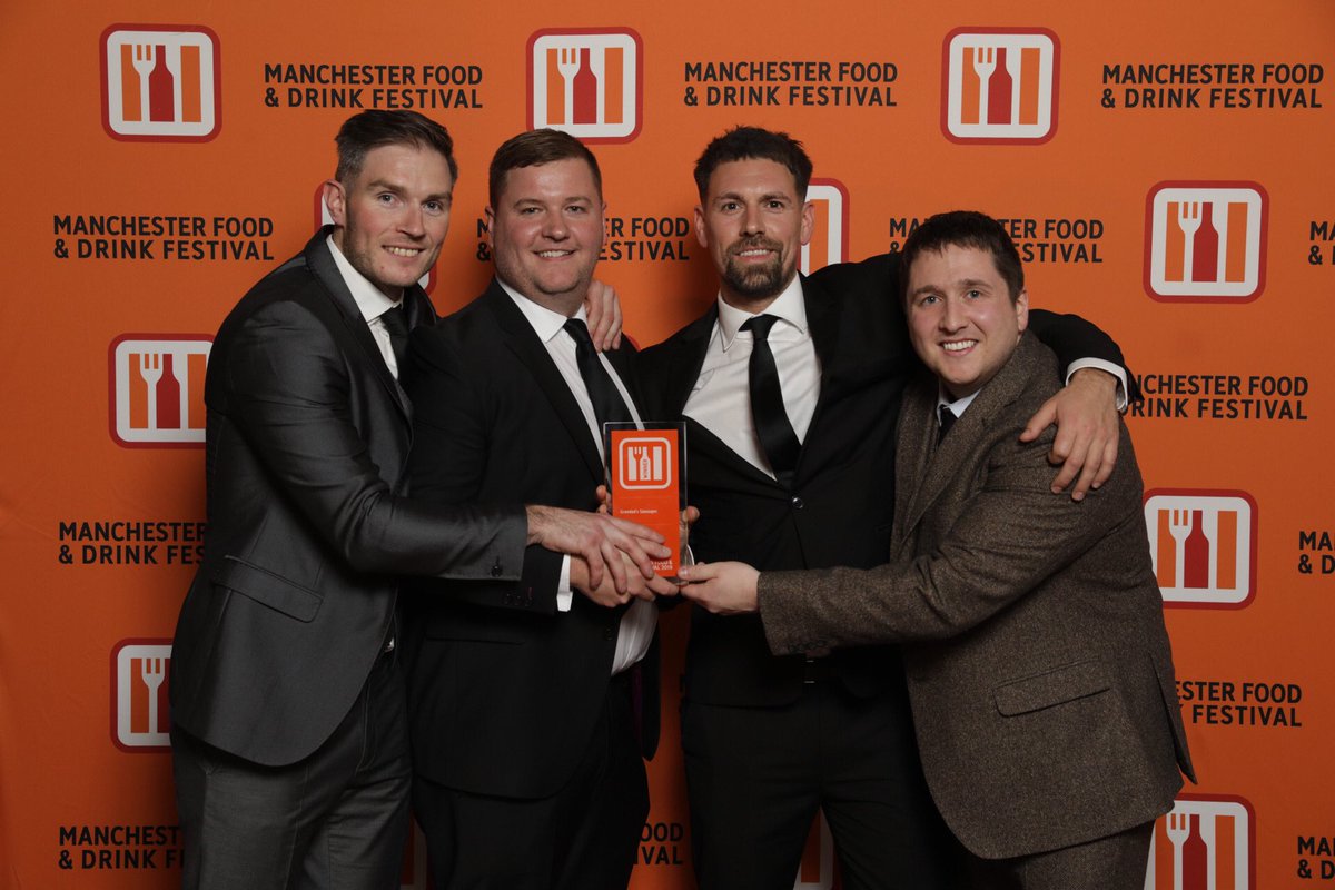 McrFoodFest's tweet photo. Street food trader of the year goes to @GSausages https://t.co/BlLPQMBPhi
