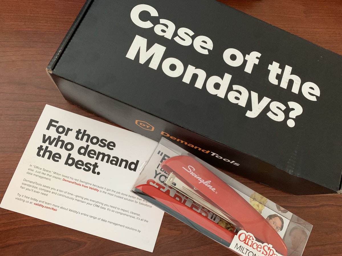 KristiForce's tweet photo. What a lovely surprise in the work mail from @TrustValidity #caseofthemondays nobody better steal my new stapler 🔥 https://t.co/sA38vLlO24