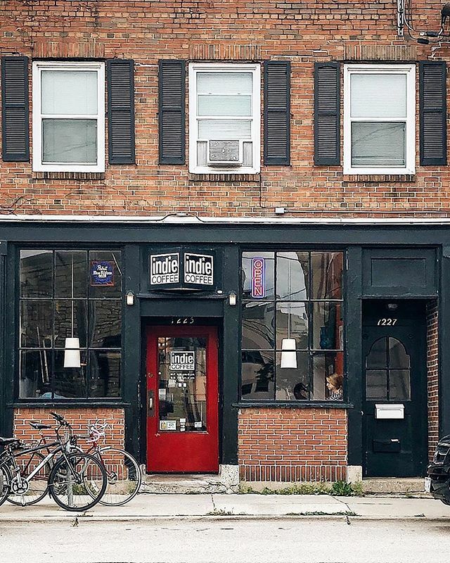 coffeeshopworld's tweet photo. @pauline_le_higgins at @indiecoffeemadison - Cozy place, strong coffee smell for the first day of the week. Happy Monday, everyone! .
.
.
.
.
.
#coffee #coffeetime #coffeelover #coffeeshopvibes #facade #storefront #butfirstcoffee #livethelittlethings #li… https://t.co/CQg1934QL9 https://t.co/9UicAzdcLS