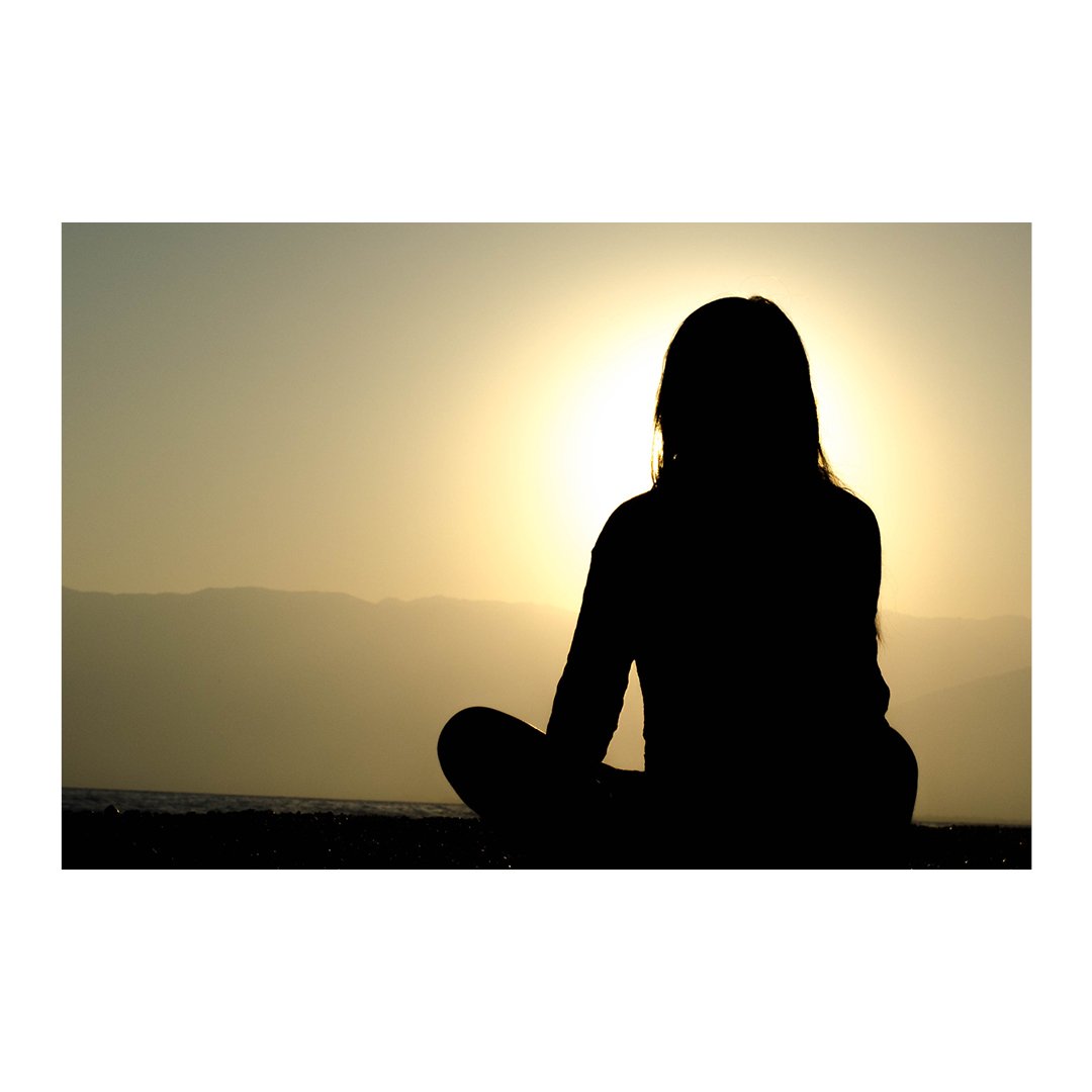 jaquie_scammell's tweet photo. Mindfulness keeps our brains healthy.

It supports self-regulation and effective decision making capabilities, and protects ourselves from toxic stress.

#jaquiescammell #customerservice #service #servicemindset #customerservicemindset #mindfulness #focus https://t.co/UzJ22BlAoI