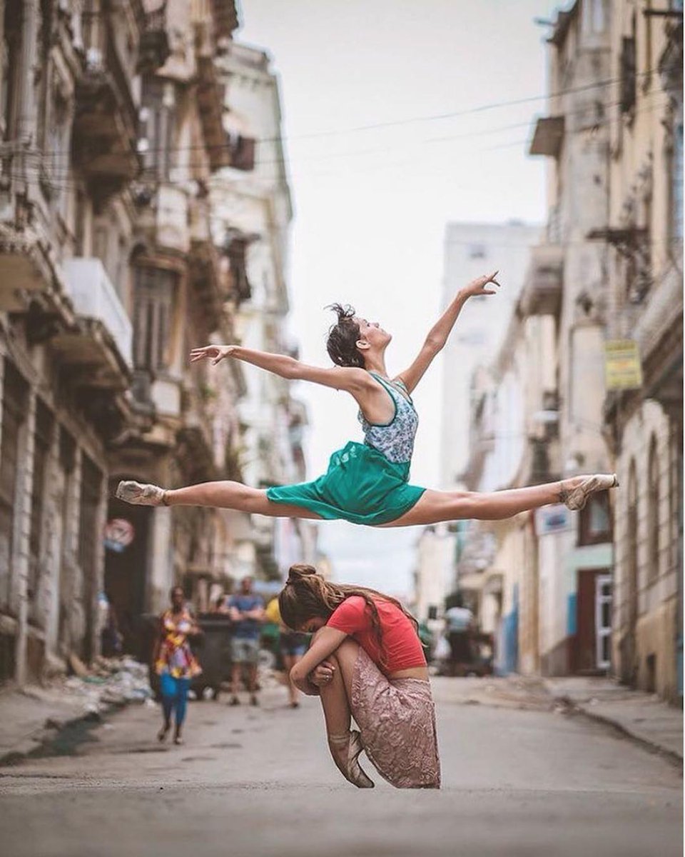 PlanSAmerica's tweet photo. Havana hosts Cuba's spectacular biennial ballet festival. 
⁣⁠
We can organise behind the scenes access to the Cuban National Ballet rehearsals and for those timing a visit with the Ballet festival, we will arrange VIP access. 

#RoamSouth #Cuba #Ballet #LuxuryTravel https://t.co/c4wOUUPV1M