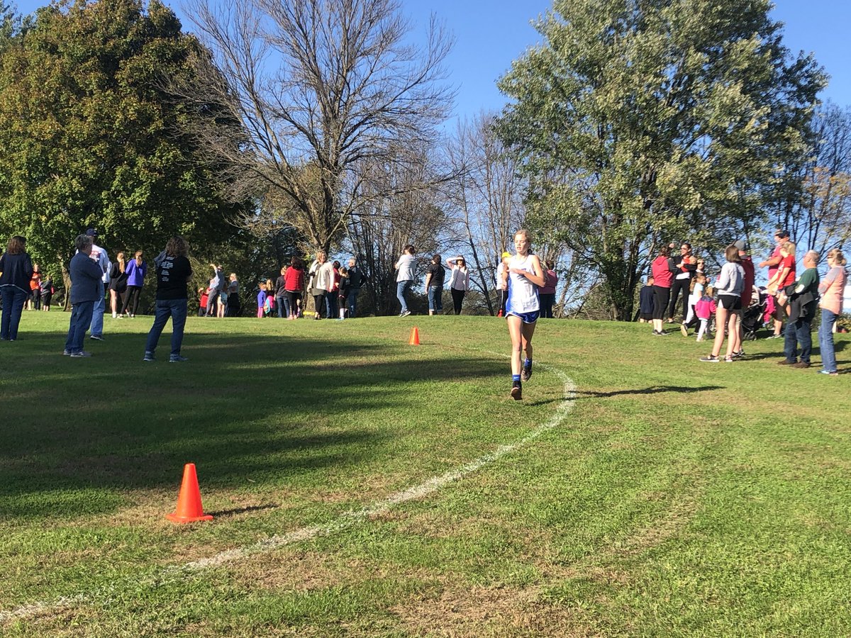 TomMeyerBHS's tweet photo. Bellevue MS Cross Country. Kaden Guenther won the boy’s race! Believe in the Blue! Believe in Bellevue! https://t.co/w0m5TUzEpG