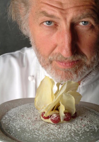 MayfairTimes's tweet photo. Congratulations to @sketchlondon Lecture Room &amp; Library on winning three Michelin stars. Fantastic news @PierreGagnaire and #mouradmazouz https://t.co/7cTLABMTxe