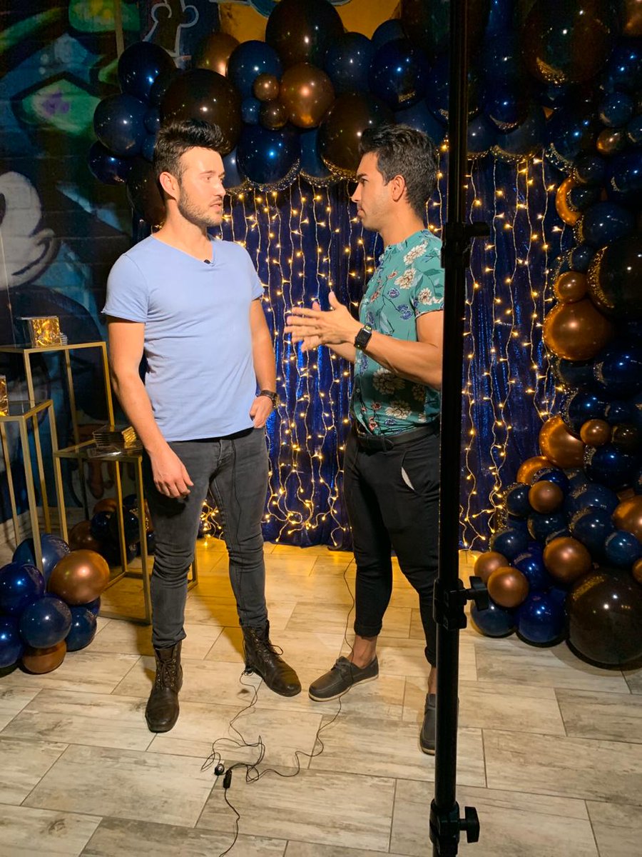 #Plectrum Media het kom inloer by @emilpaul_sa se albumbekendstelling en met Emil, <a href="/samleonard_1/">Samantha Leonard</a> en <a href="/Wian_Smith/">Wian Smith</a> gesels oor die debuut-album 🙌