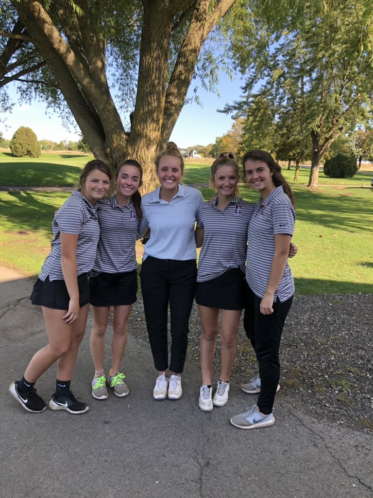 kaukgirlsgolf's tweet photo. That’s a wrap for the Kaukauna girls golf team this year! Best team score today with a 393 and a 5th place finish at sectionals! Sad to see our seniors Jena &amp; Ava go, but it was a good run!!! Until next season😄⛳️ https://t.co/bXR7XTYoBa