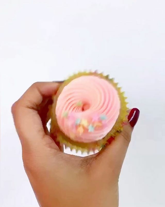 Its a “I need a cupcake” kinda day. ift.tt/31VfxWH