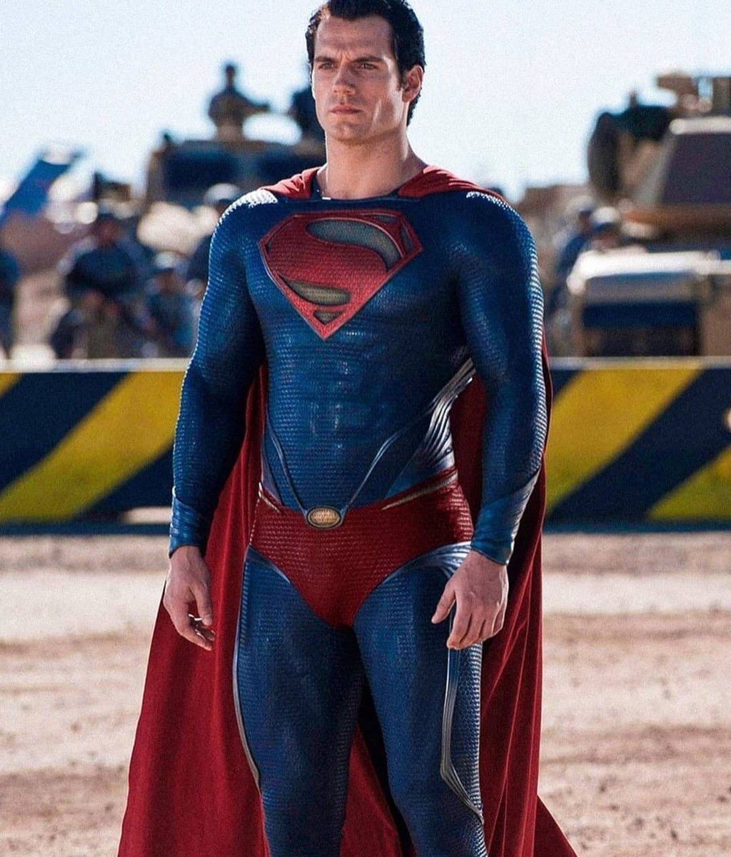 AMÉM! Novo filme do Superman com Henry Cavill está em