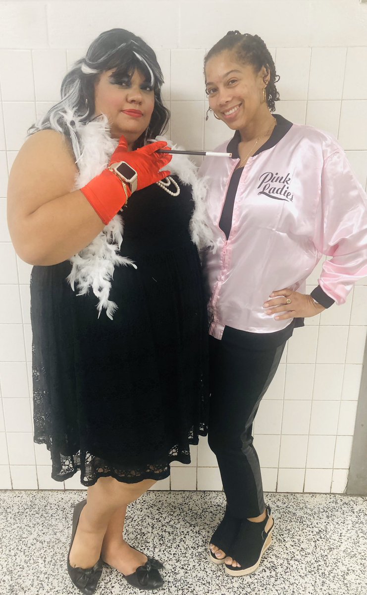GeeAP721's tweet photo. Welcome to Hollywood, Movie Mayhem at BHS! The staff showing their school spirit! #bhshoco19 #MovieMonday @BHSOfficialHCS #WeAreHCS @TeachisLyfe https://t.co/ljdNJ2GitH