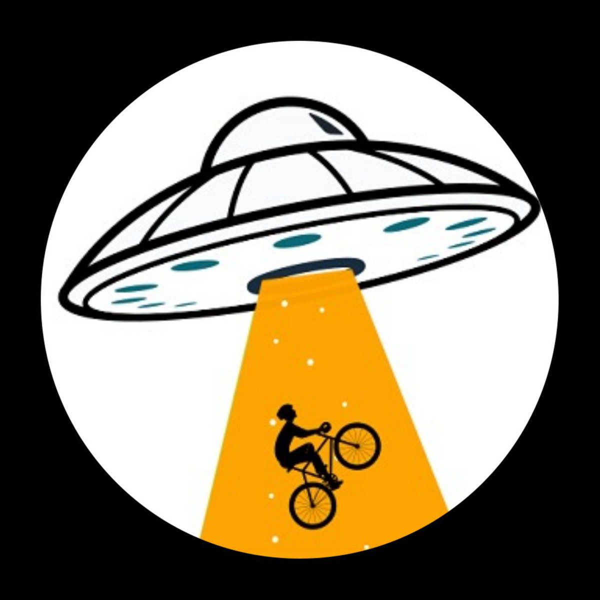 binvasioneq's tweet photo. HOY!! Llega un nuevo episodio de #BIB y te traemos #Entrevistas , #NotiBike , #LaMusicaDeBIB , #AgendaBIB y las últimas novedades en #Sustentabilidad , #Urbanismo , #CiclismoUrbano y más!!! 
No te lo pierdas, de 20hs a 21hs , sólo por @EQRadioNet !!! https://t.co/7HE3ot6Z6N