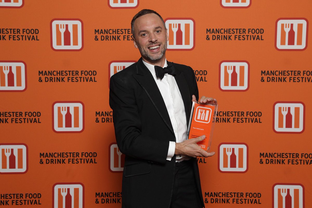 McrFoodFest's tweet photo. Howard and Ruth award for outstanding achievement is awarded to @ThomHetheringto from @HoldenMedia, @NRBManchester founder. And that’s a wrap! #mfdf19 https://t.co/0P1bJqjafV