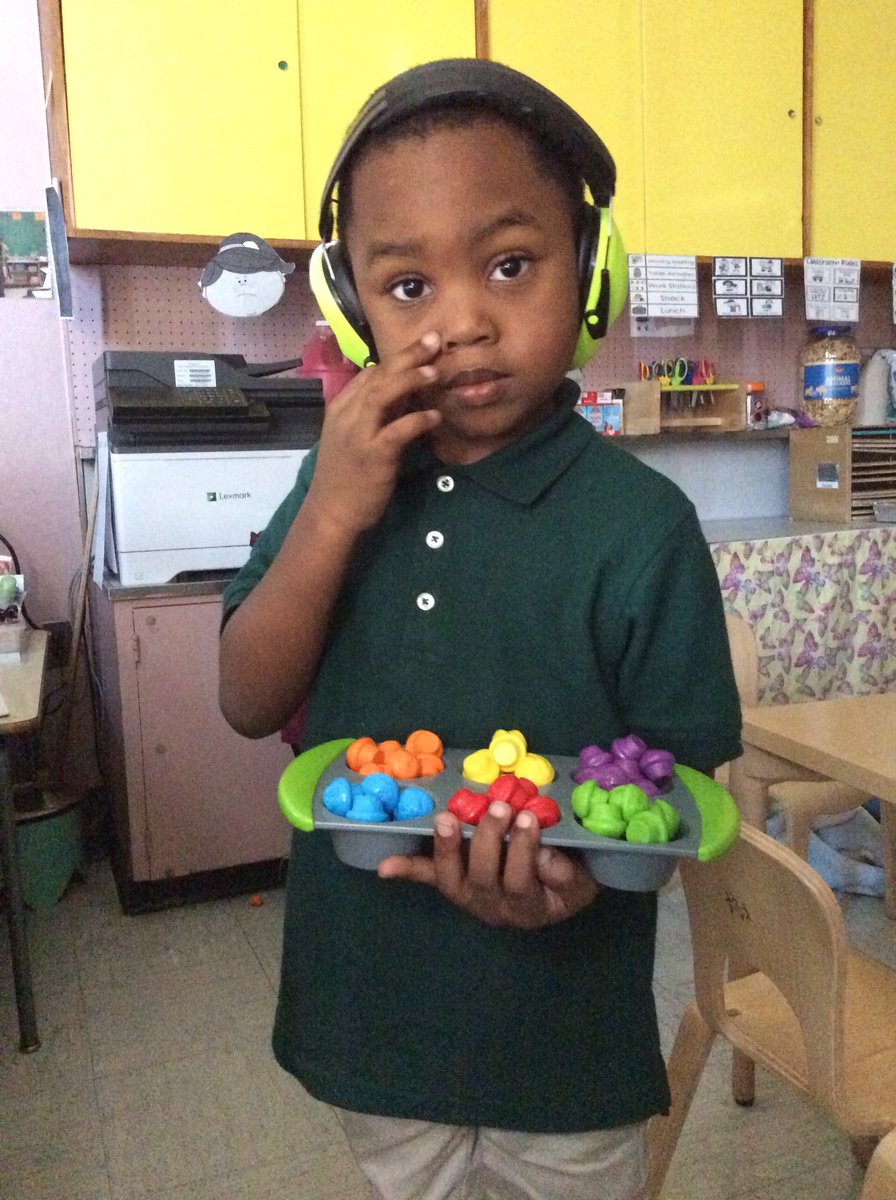 Sorting in Pre-K119 #ps 76 learns