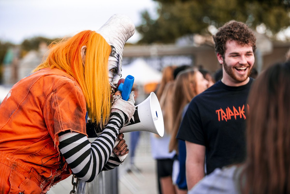 insideout_np's tweet photo. ⚡️HOUSE OF TORMENT GIVEAWAY⚡️
👕Enter to win some brand new merch + a $50 giftcard to anywhere you like!!
•
•
Get one entry for each of the following:
🎟Retweet this tweet
🎟Re-post our Insta post to your story
🎟Tag a friend or friends you want to join us at HOT https://t.co/2QiRpbNRIa