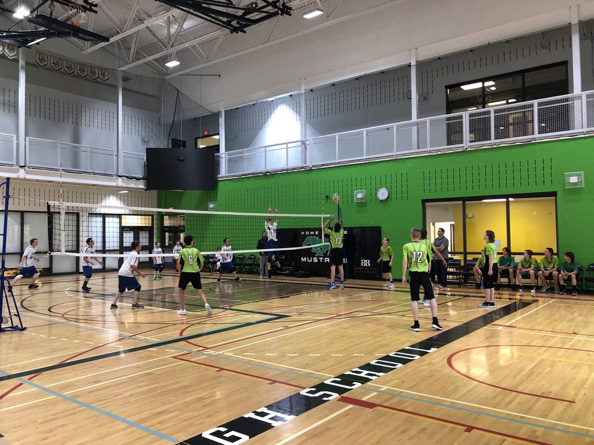 ngpsohs's tweet photo. Ojsh jr boys volleyball playing ⁦@ngpsscs⁩  #ngps10 https://t.co/wlbzADCxQi