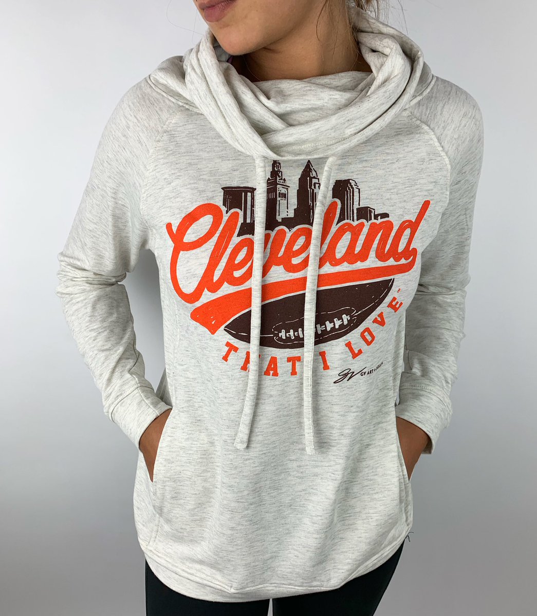 GVartwork's tweet image. Monday Night Kickoff is getting close! And it’s a big one! 

Time for a giveaway!! 

RT, follow us and guess the final score below to win a $30 GV gift card to shop from the best Apparel in the Land and pick up one of our brand new hoodies!