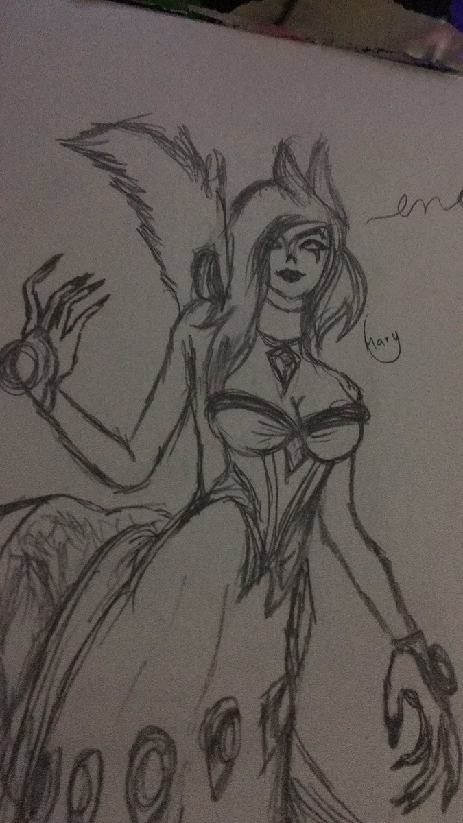 theartinmary's tweet photo. Don't call me angel
Call me #enchanted witch 🖤
#day7
#inktober #inktober2019 #inktober7 #ink #popsicle #mydraw #myart #minhaarte #arte #art #desenho #draw #drawing #colors #nakin #markers #morgana #leagueoflegends #lolarts #leagueoflegendsart #fanart #riot #main #witch #lol https://t.co/eC07yH21tG