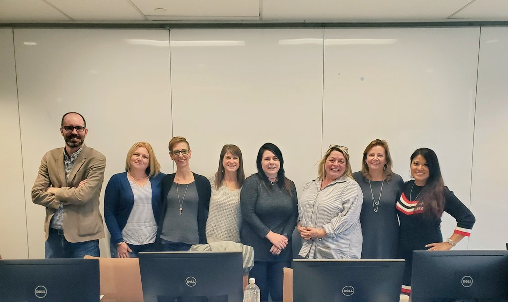 shernette_g's tweet photo. War Room Warriors ready to take on the day @MeridianCU TCO Broker Unit. Thanks @maureen28168252 for our amazing care package. @erinaldridge82 @MichaelMcKimm https://t.co/g8F9zKHWUG