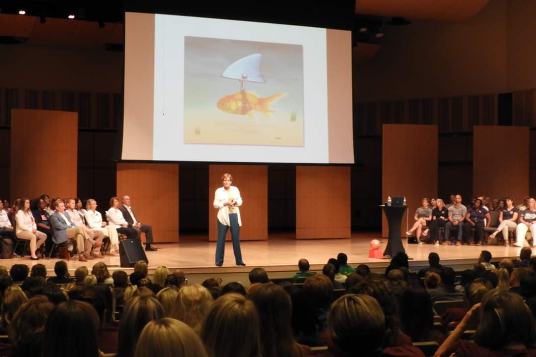 kw_richardson's tweet image. @tarambrown Thank you for sharing your experiences and reminding us that smiles are free! #CheckTheMirror  #24Strong #SlingingDopamine @carrollschools