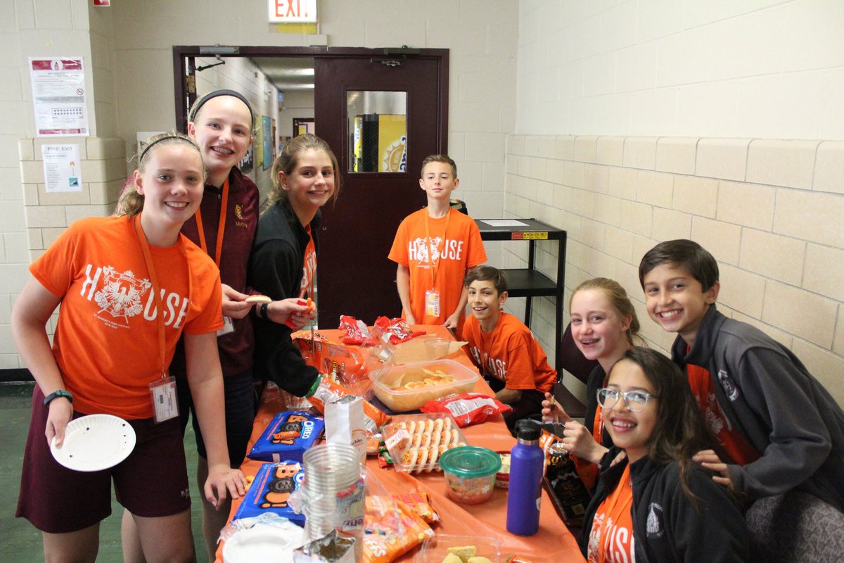 StBenedictPrep's tweet photo. Today, Boniface House celebrated St. Boniface's Feast Day with orange-colored treats that represent their house color. Every year, each house celebrates their patron saint's feast day with their house colors, special treats at lunch, and music in the lunchroom. https://t.co/wVCRzV6CJr