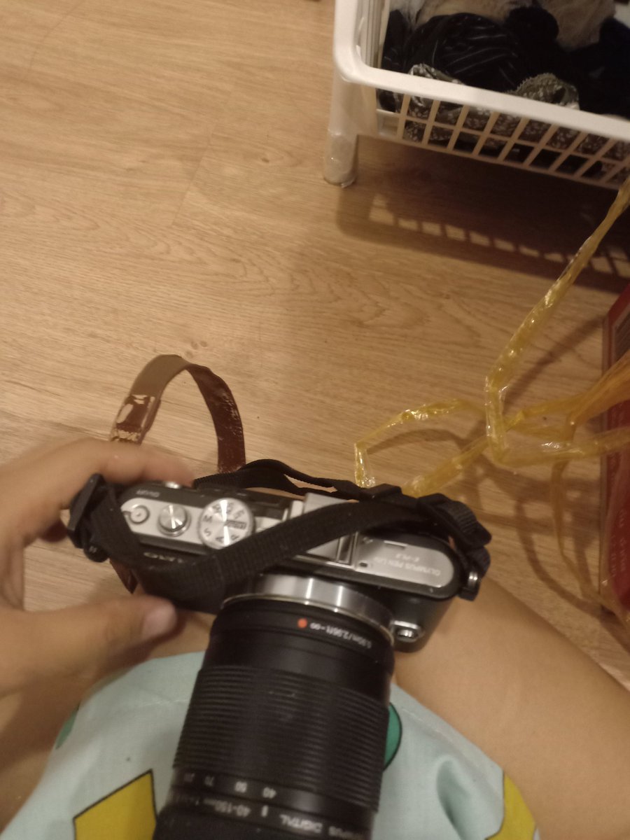 plainlv_'s tweet photo. ขาย olympus pen lite e-pl3

ราคา 3500รวมส่ง พร้อมเลนส์ซูม

#ขายกล้องมือสอง #กล���องมือสอง #กล้องราคาถูก #กล้องเลนส์ https://t.co/81YulRbDZt