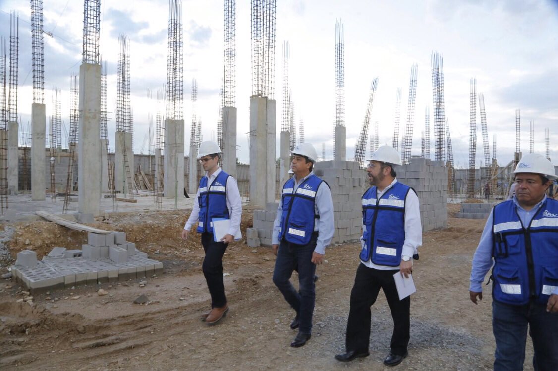 fgcabezadevaca's tweet photo. También supervisamos la ampliación del comedor y construcción de dormitorios en el Complejo de Seguridad Pública, a fin de mejorar los espacios que ocupan nuestros policías. La obra registra un avance cercano a 30 por ciento y se invierten cerca de 70 mdp. @Obras_TAM @SSP_GobTam https://t.co/zhdy6GBkJz