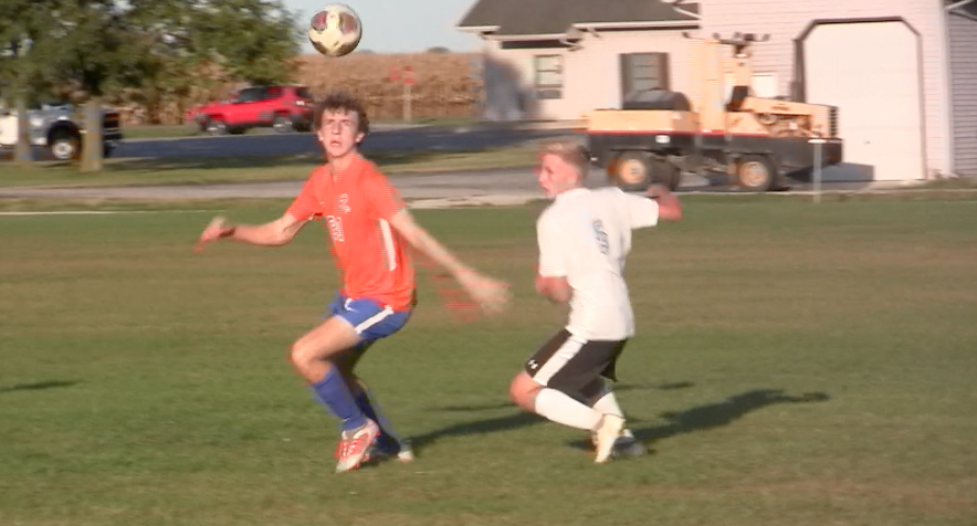 Channel1450com's tweet image. Hawknadoes Fly Past North Mac For Comfortable Senior Day Win: (HIGHLIGHTS) channel1450.com/2019/10/07/haw…